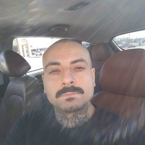 Meet your Posher, Michael bones